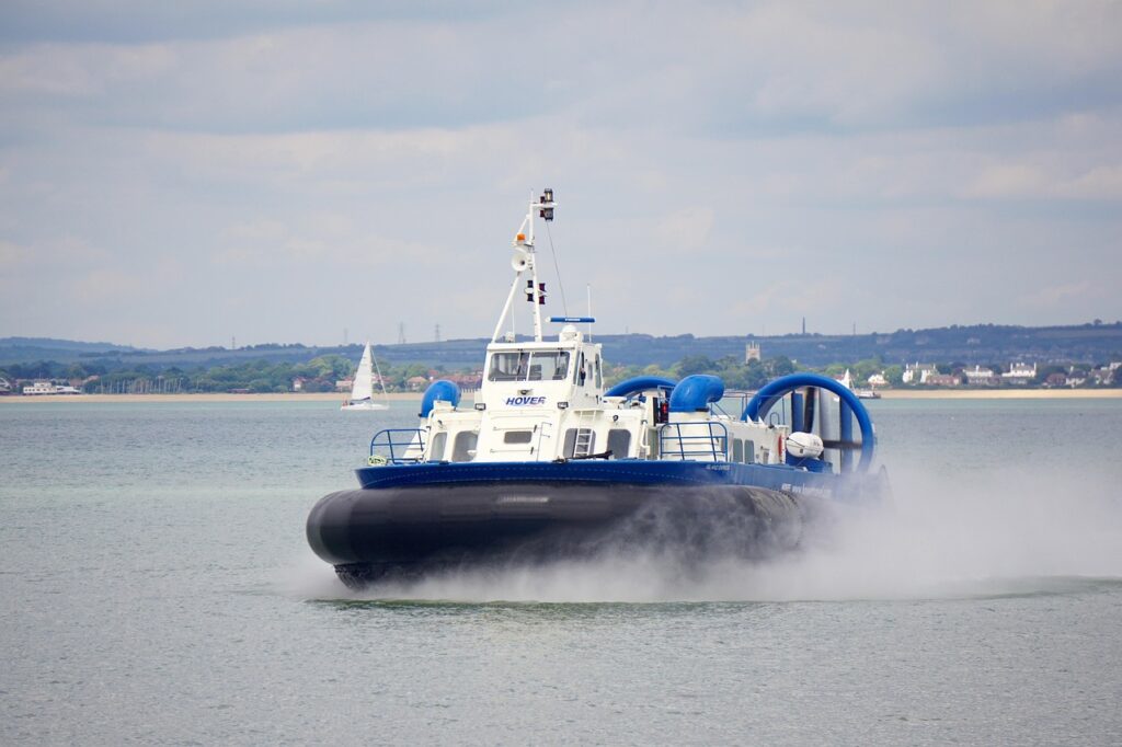 hovercraft, acv, isle of wight, passenger transport, amphibious, slide, hover, floating boat, air cushion, hovercraft, hovercraft, hovercraft, hovercraft, hovercraft